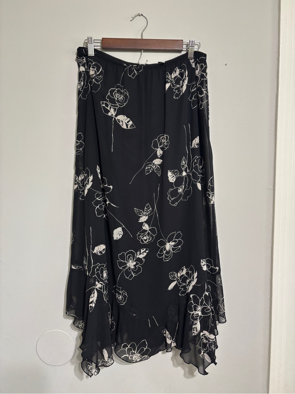 Vintage Chicos Black White Floral Sheer Overlay Midi Skirt XL